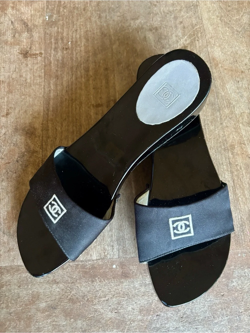 CHANEL Black Slide Sandals with White CC Logo